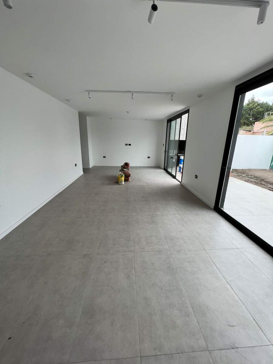 CATEGORIA!! DUPLEX 3 DORMITORIOS A ESTRENAR CAÑUELAS CHICO