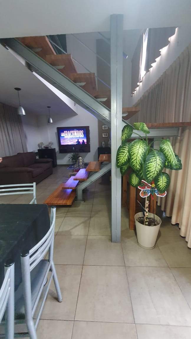 Duplex 1d   escritorio Cochera