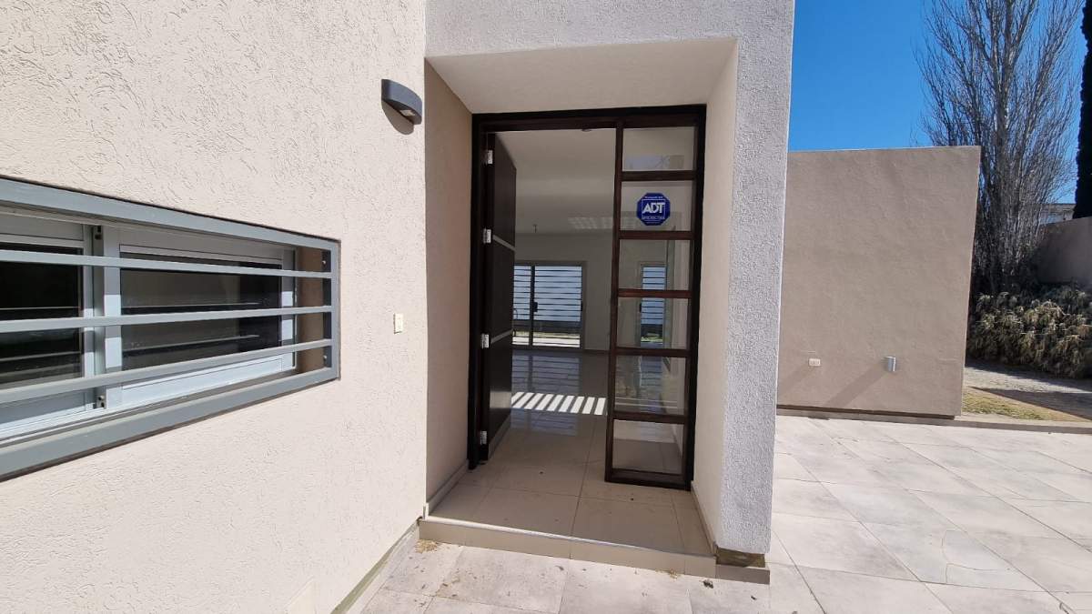 Housing V. R. Indarte 3 dormt.