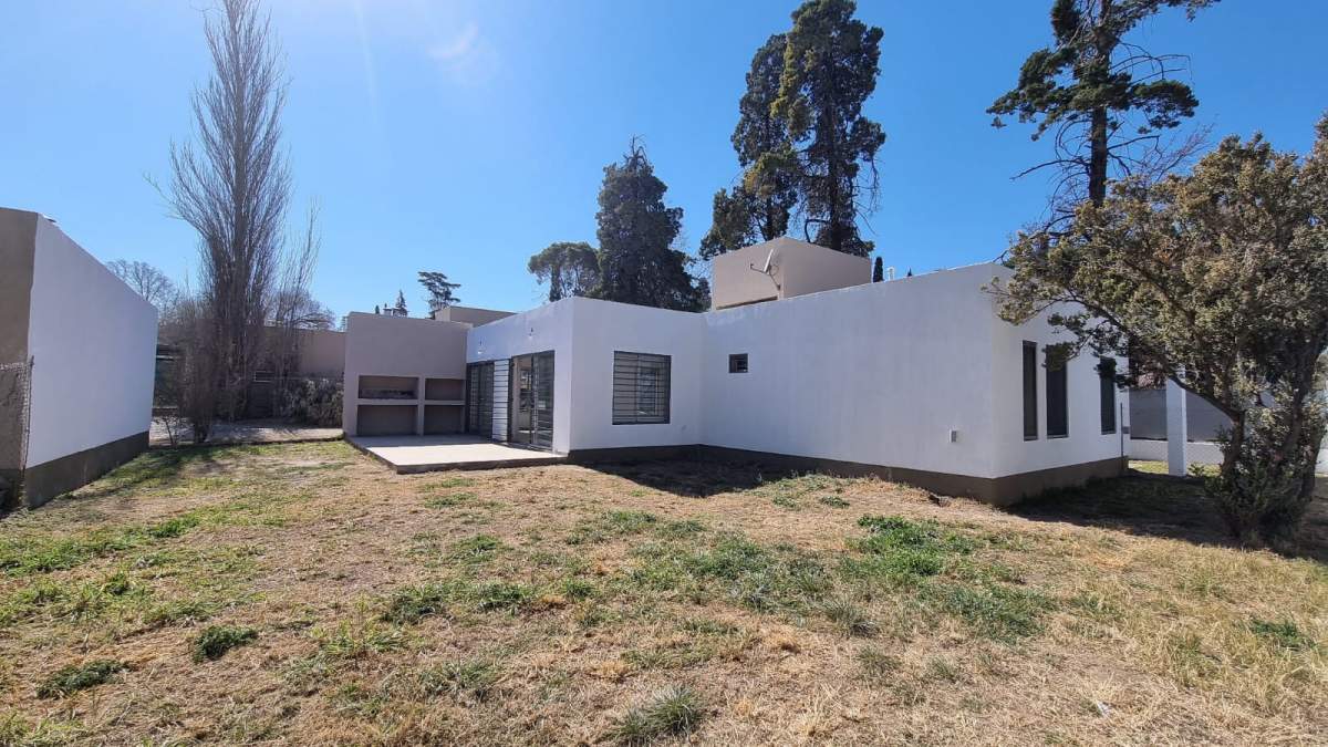 Housing V. R. Indarte 3 dormt.