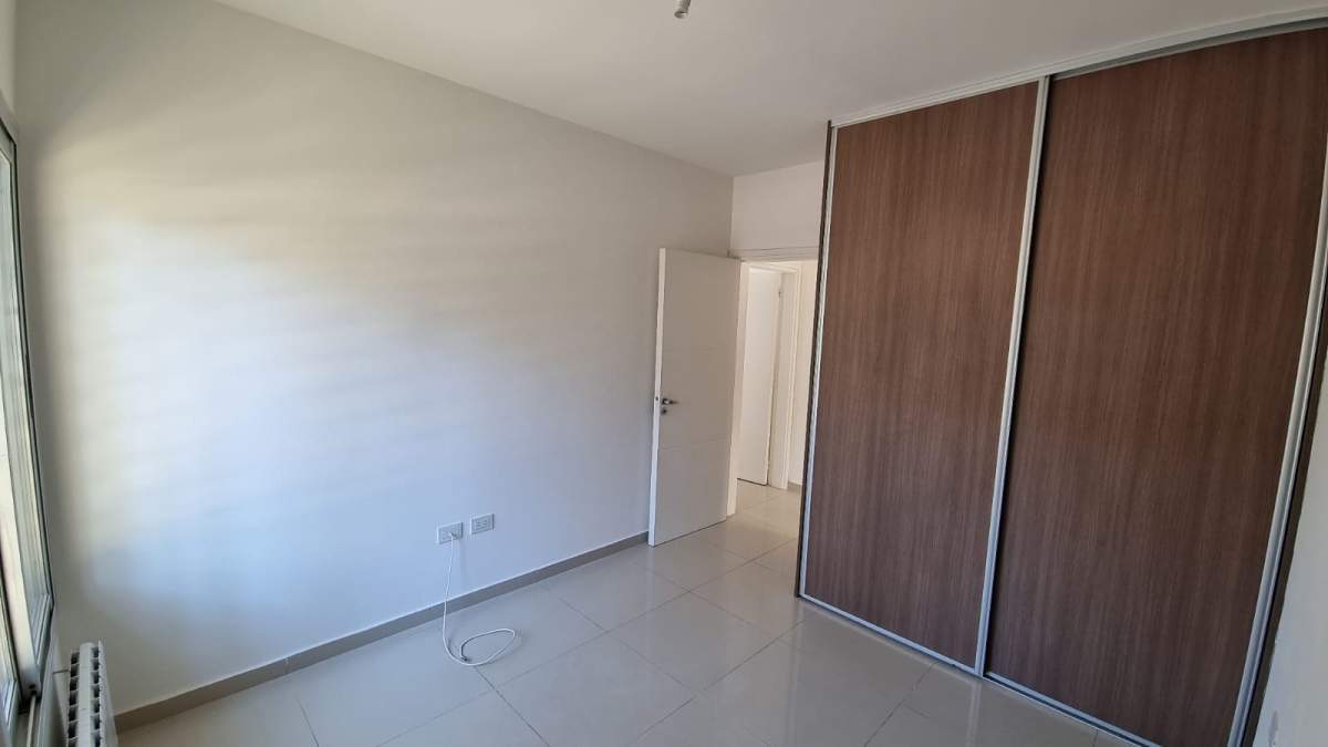 Housing V. R. Indarte 3 dormt.