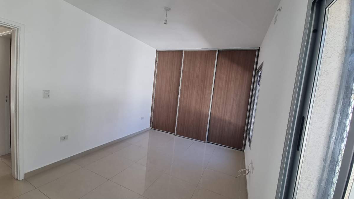 Housing V. R. Indarte 3 dormt.