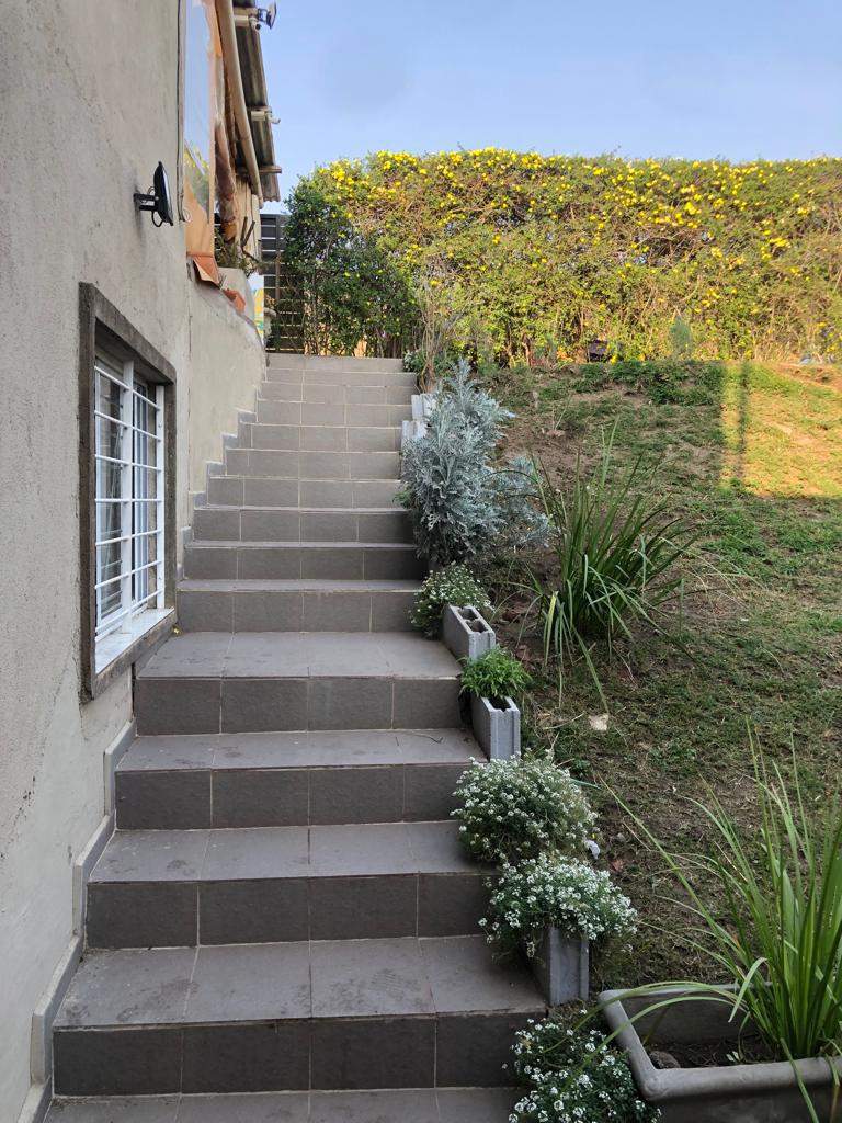 CASA EN VENTA- MENDIOLAZA- B° LOS CIGARRALES