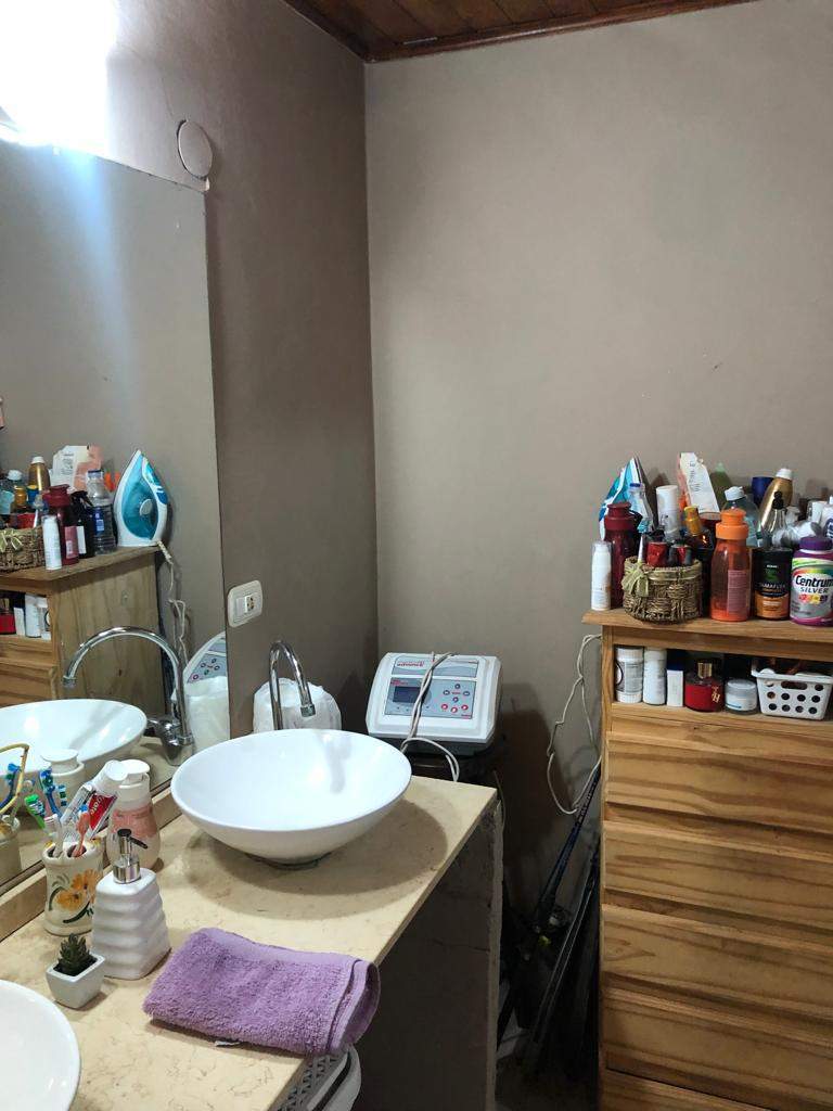 CASA EN VENTA- MENDIOLAZA- B° LOS CIGARRALES