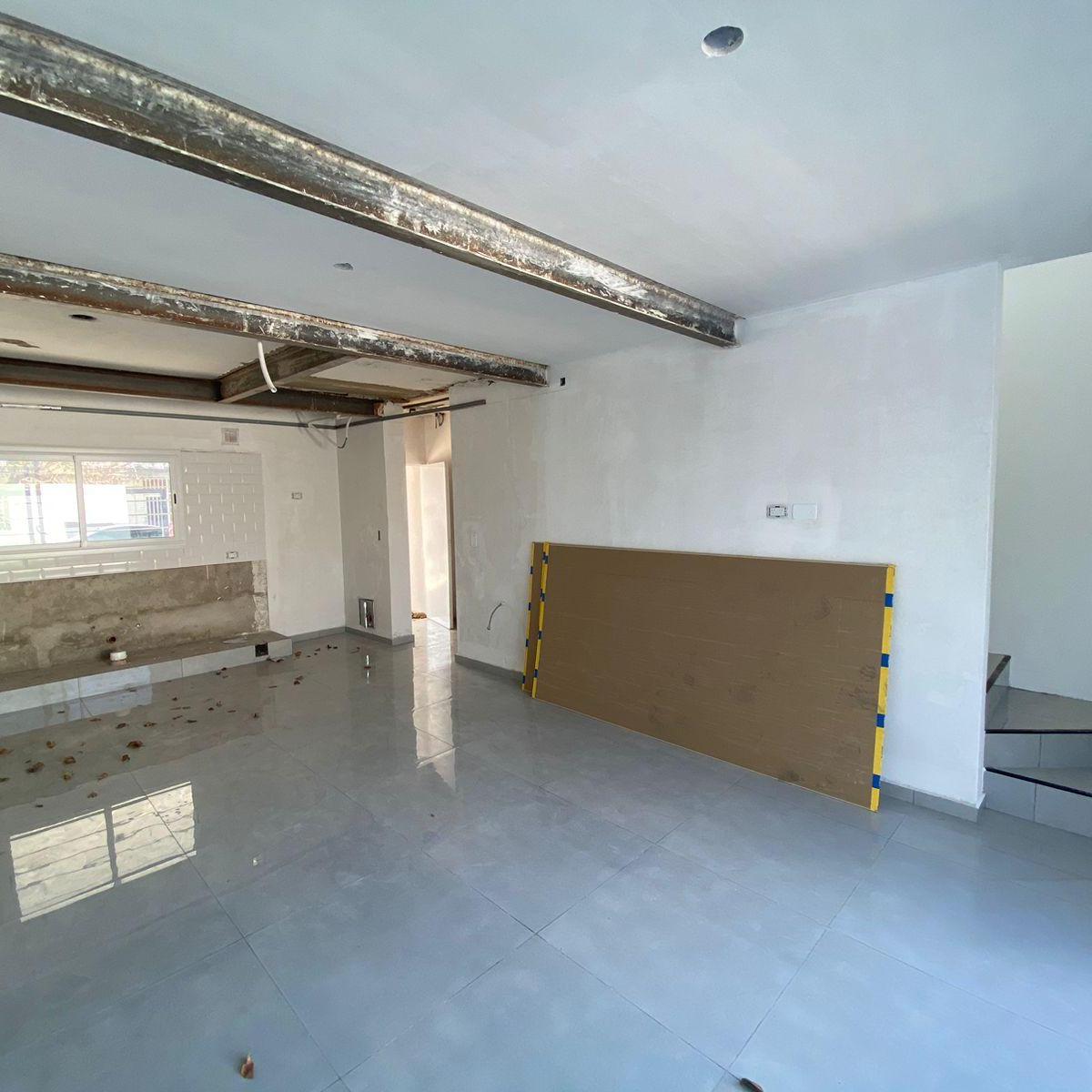 VENTA DÚPLEX 2 DORM 2 BAÑOS ASADOR Y COCHERA - MTS CBA SHOPPING