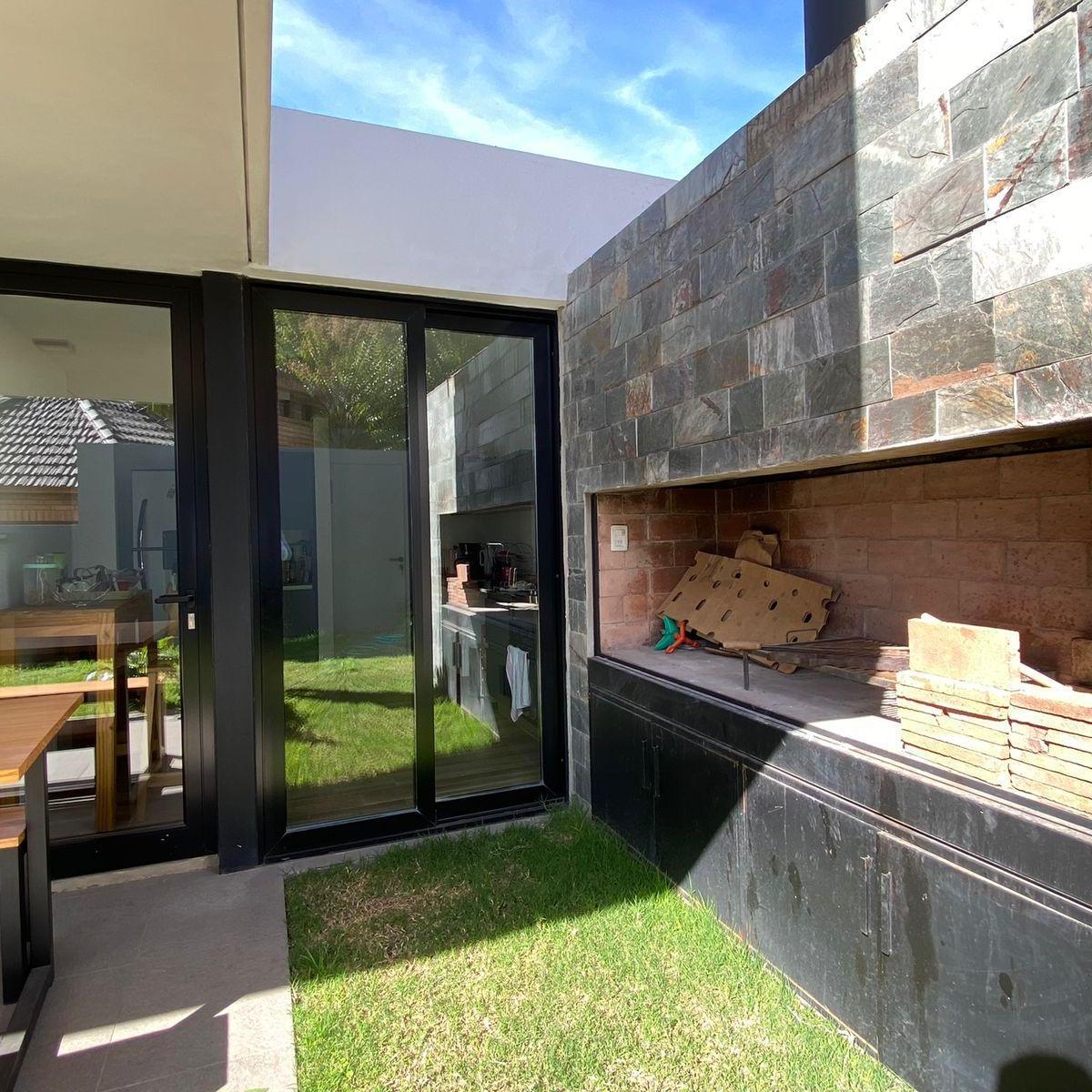 VENTA CASA 3 DORM (PPAL EN SUITE) - 3 BAÑOS - HOUSING VILLA BELGRANO