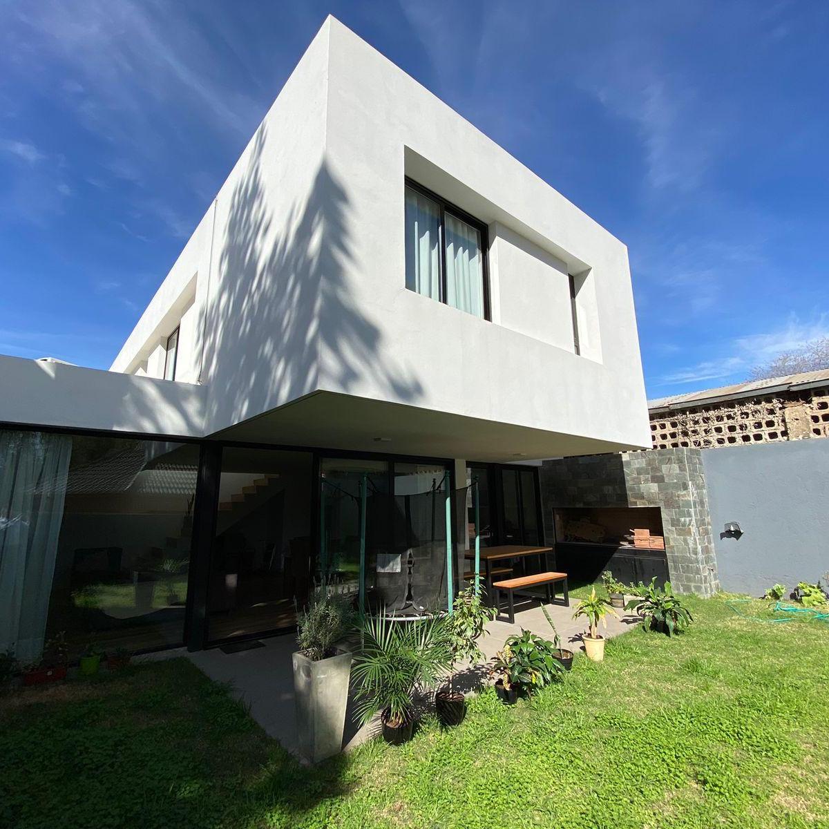 VENTA CASA 3 DORM (PPAL EN SUITE) - 3 BAÑOS - HOUSING VILLA BELGRANO