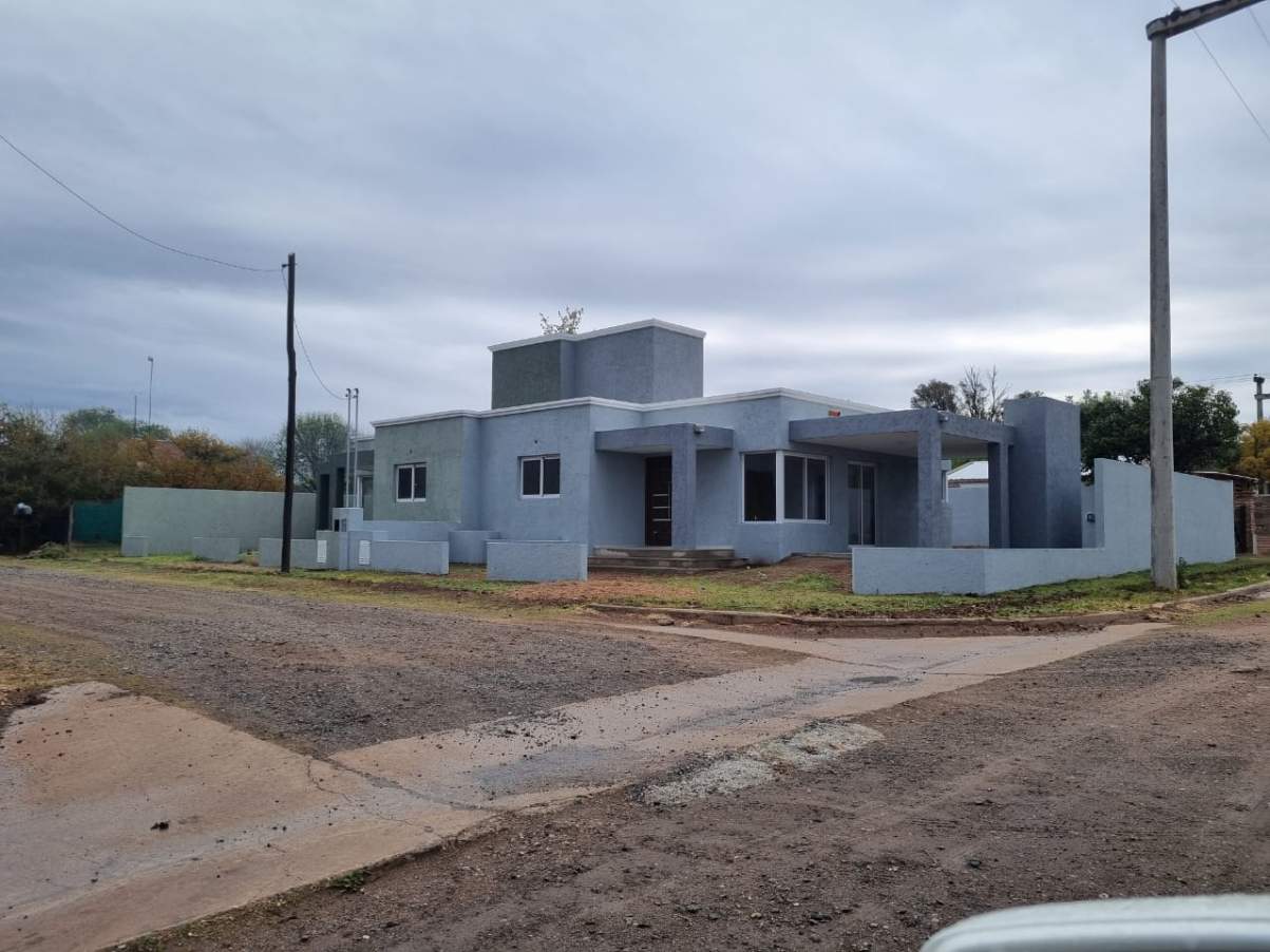 CASA ESQUINA A ESTRENAR!!! SANTA MARIA DE PUNILLA - VILLA BUSTOS - CORDOBA