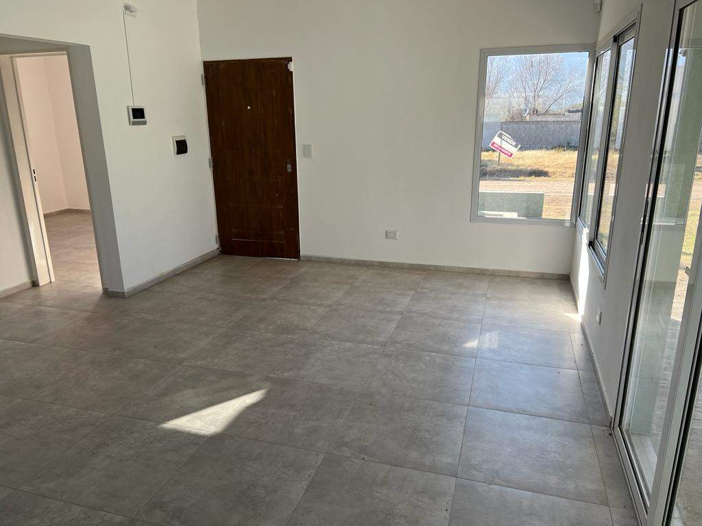 CASA ESQUINA A ESTRENAR!!! SANTA MARIA DE PUNILLA - VILLA BUSTOS - CORDOBA