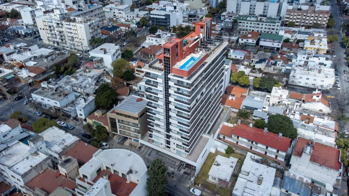 VENTA DPTO CATEGORIA VILLA CARLOS PAZ 3 DORM.