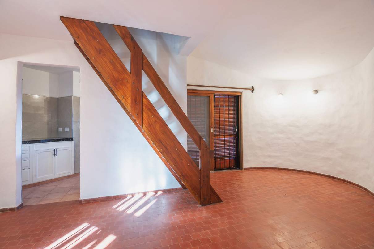 VENTA CASA 3 DOR. C- PILETA. B° CERRO DE LAS ROSAS