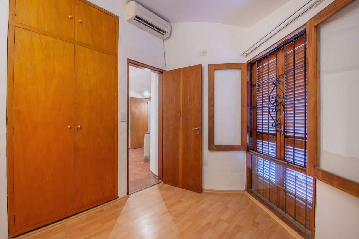 VENTA CASA 3 DOR. C- PILETA. B° CERRO DE LAS ROSAS