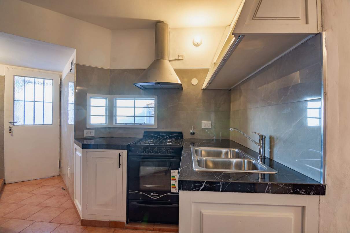 VENTA CASA 3 DOR. C- PILETA. B° CERRO DE LAS ROSAS