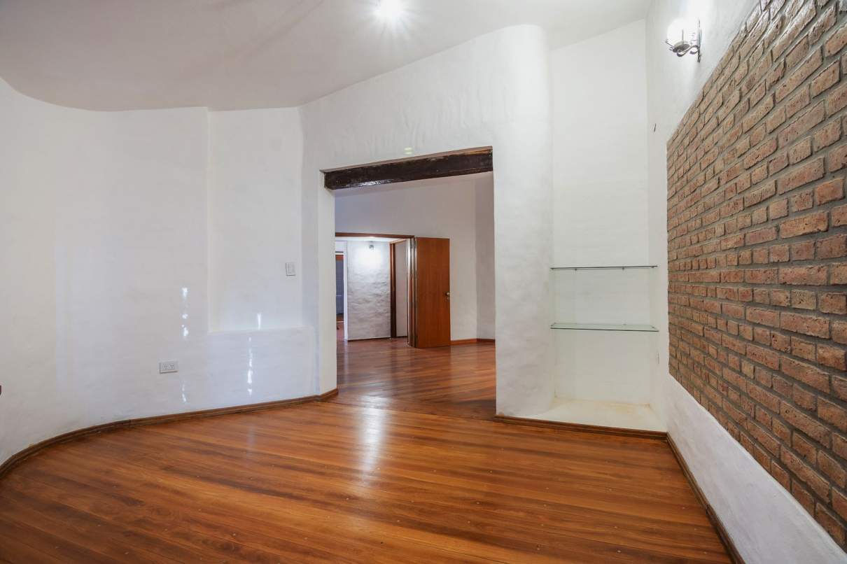 VENTA CASA 3 DOR. C- PILETA. B° CERRO DE LAS ROSAS