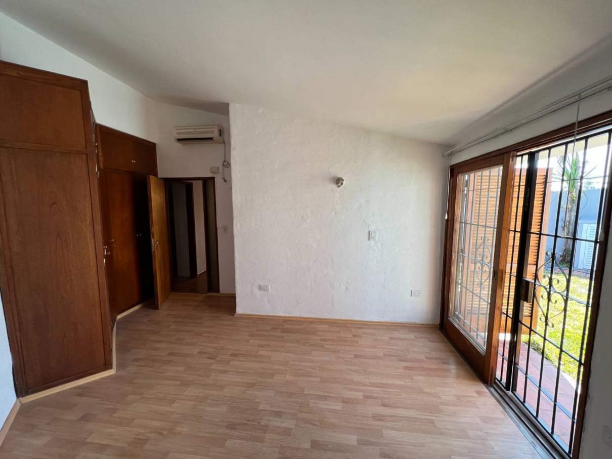 VENTA CASA 3 DOR. C- PILETA. B° CERRO DE LAS ROSAS
