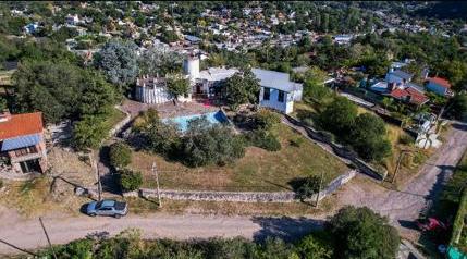 VENDE Amplio LOTE con construcción confitería, VISTA PANORÁMICA ideal INVERSOR