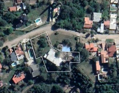 VENDE Amplio LOTE con construcción confitería, VISTA PANORÁMICA ideal INVERSOR