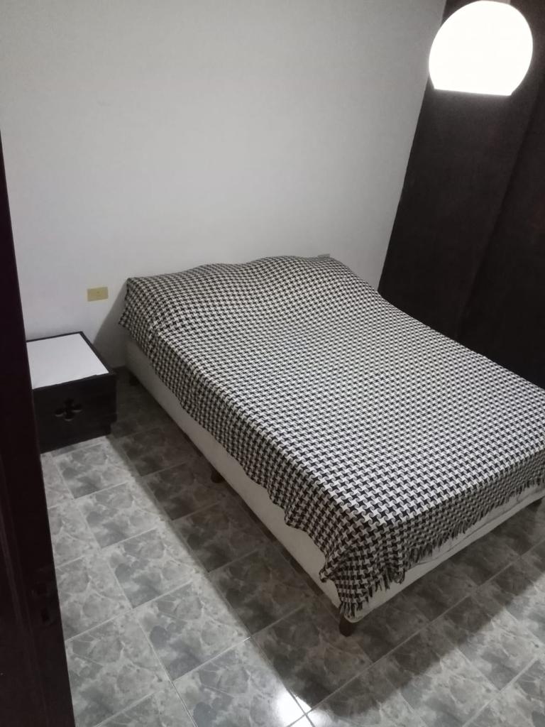 SE VENDE CASA CENTRICA EN VILLA CARLOS PAZ