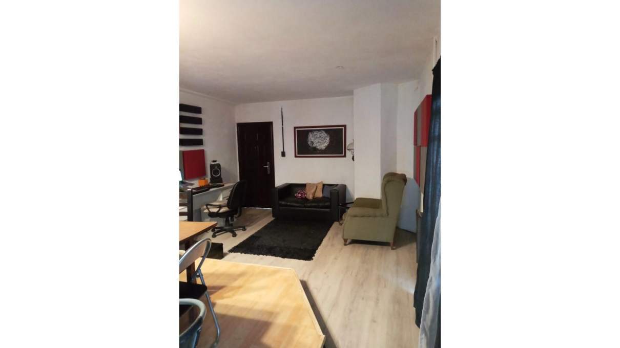 CASA  DEPTO EN VENTA SOBRE RICARDO ROJAS (ARGELLO)