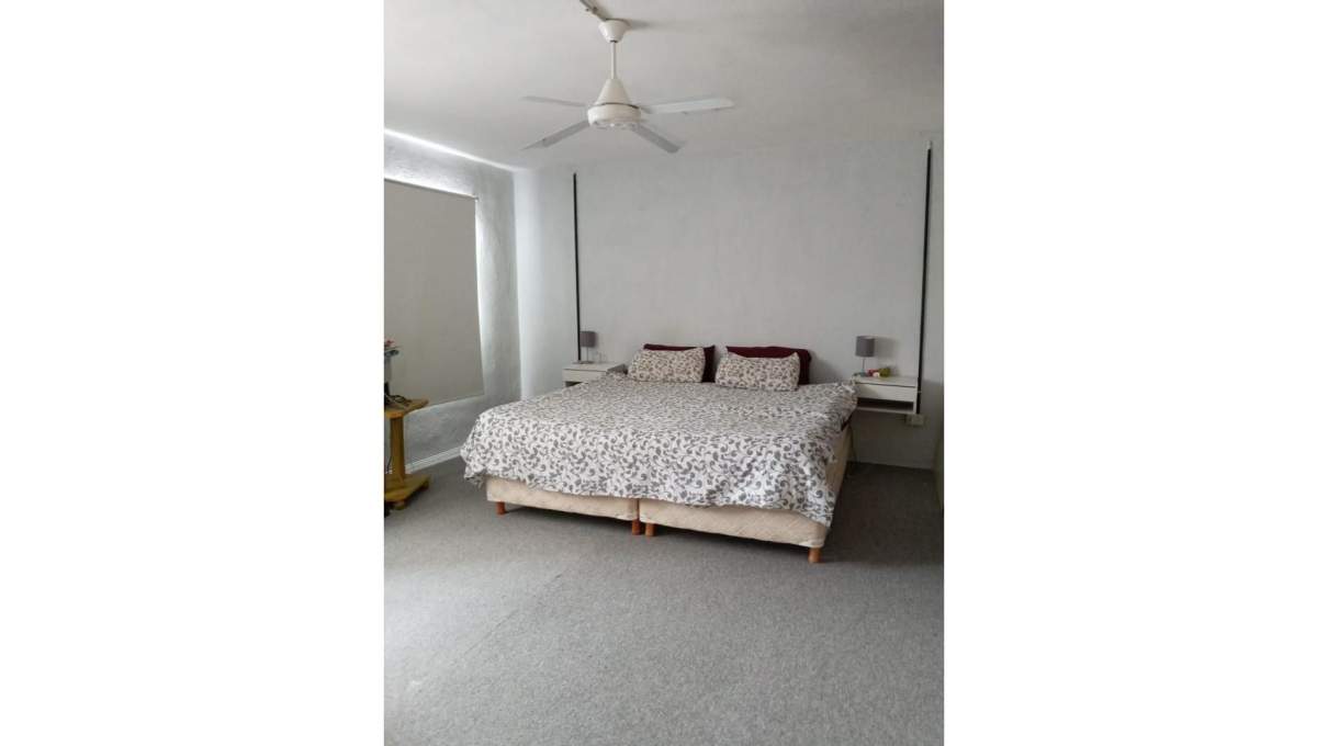 CASA  DEPTO EN VENTA SOBRE RICARDO ROJAS (ARGELLO)