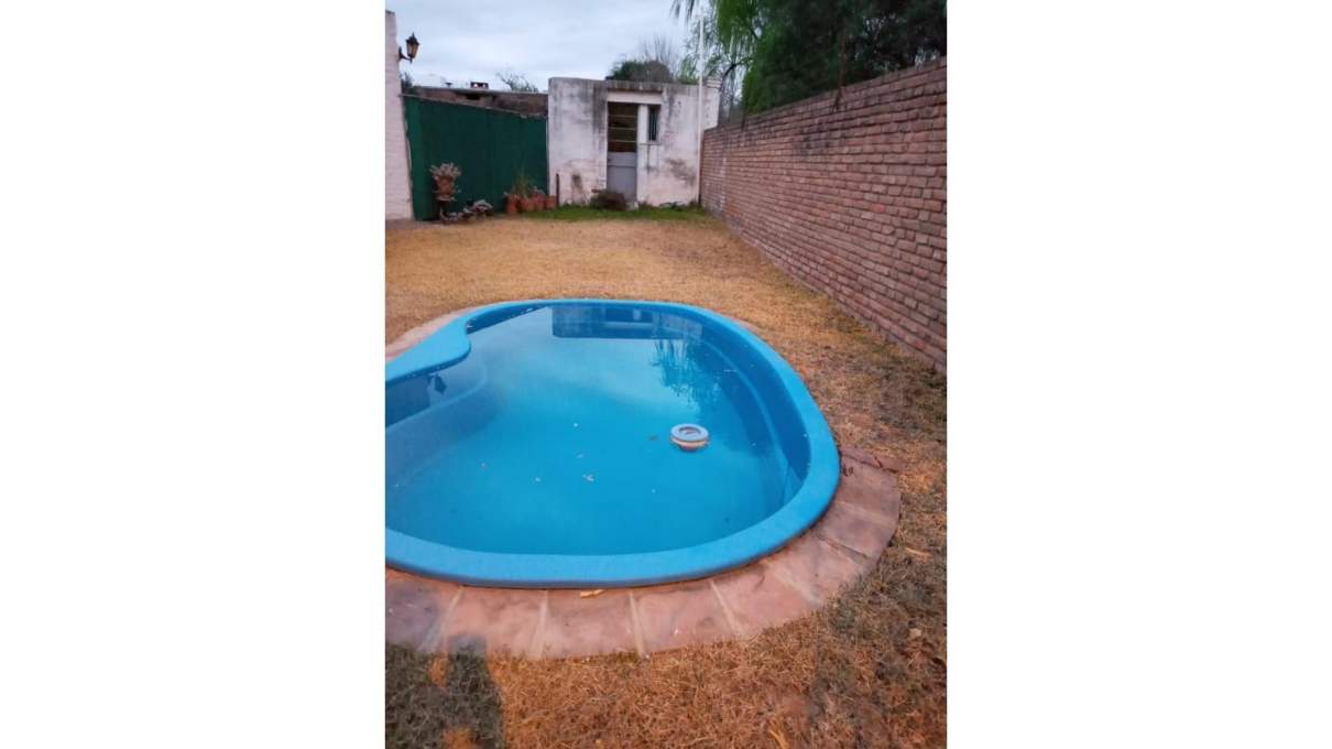 CASA  DEPTO EN VENTA SOBRE RICARDO ROJAS (ARGELLO)