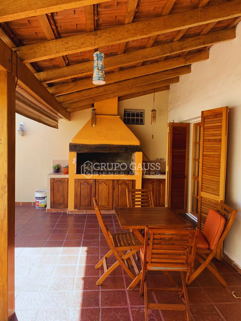 CASA EN VENTA EN GRANJA DE FUNES