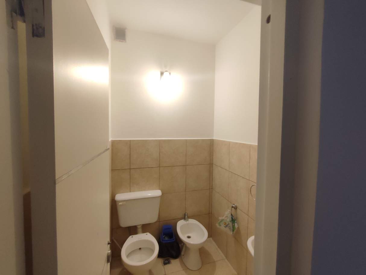 EXCELENTE LOCAL COMERCIAL - NUEVA CORDOBA