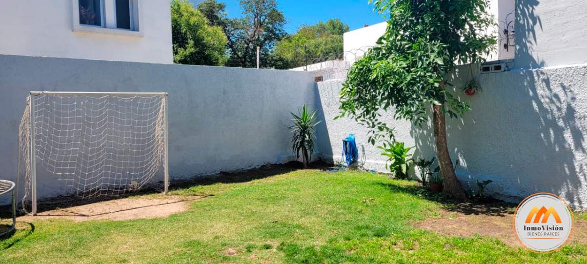 Venta de dúplex en Bº Argüello, Housing Le Parc