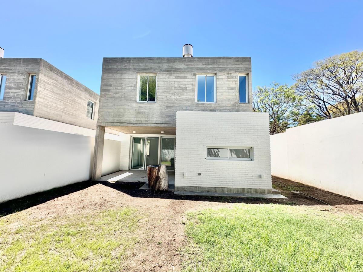 Duplex a estrenar en Villa Belgrano - 3 Dormitorios - LUMINOSO y AMPLIO