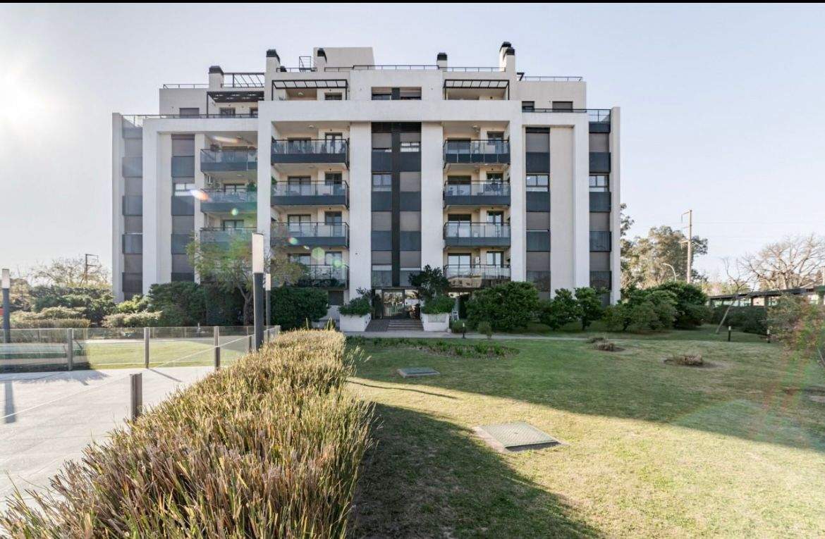 Departamento mas cochera en Casonas del Sur Cordoba