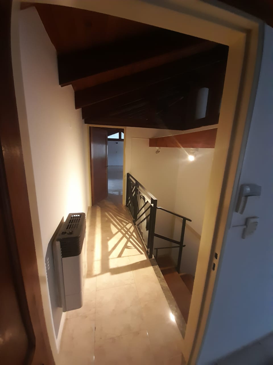 Villa Belgrano 4 dorm 3 baños Pileta Esctirura excelente entorno