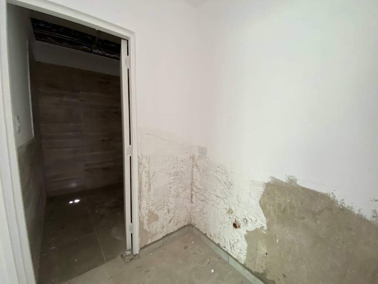 VENTA DUPLEX EN HOUSING ZONA NORTE 3 DORM Y 2 BÑOS