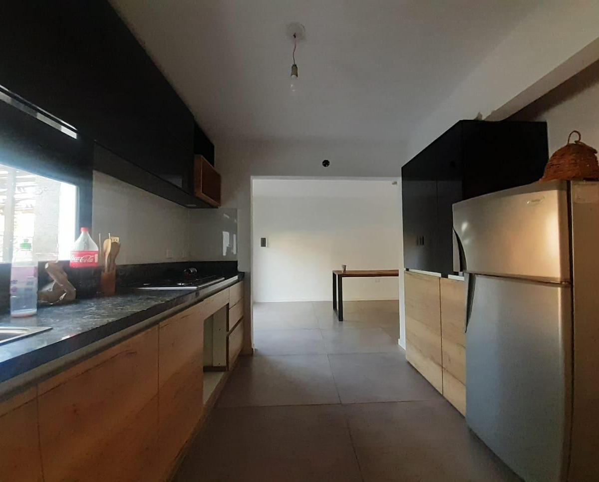 EXCELENTE CASA 2 DORM PLANTA BAJA - Bº EL REFUGIO - MTS AV. RECTA MARTINOLLI