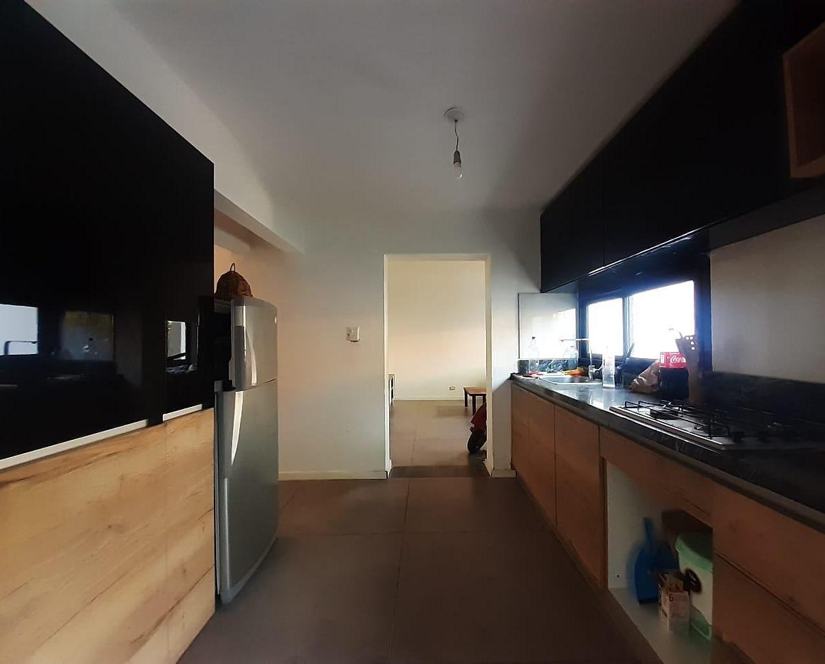 EXCELENTE CASA 2 DORM PLANTA BAJA - Bº EL REFUGIO - MTS AV. RECTA MARTINOLLI