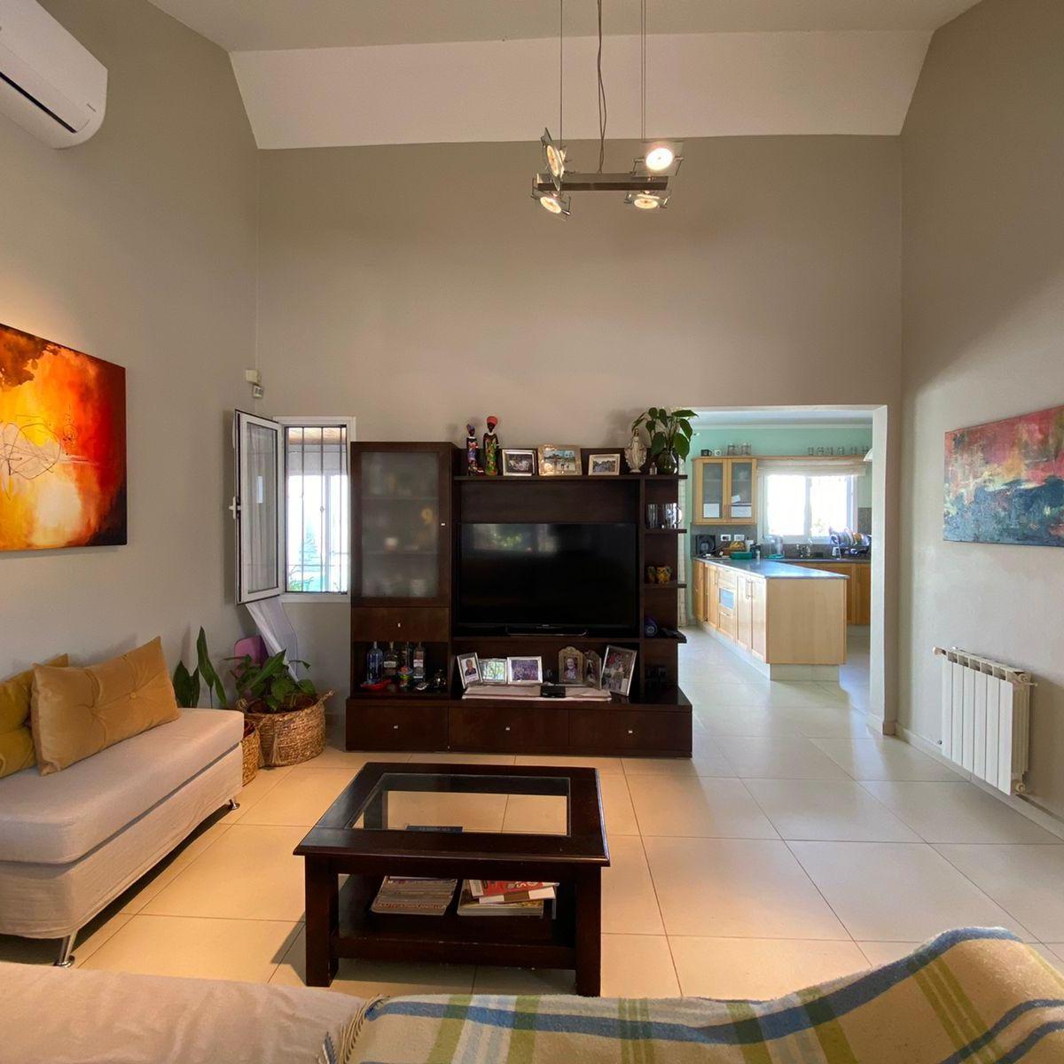 VENTA CASA 4 DORMITORIOS   ESCRITORIO EN LA MEJOR ZONA DE VILLA BELGRANO