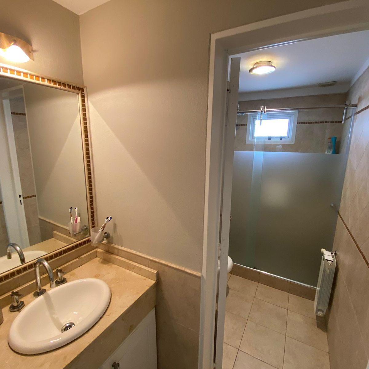 VENTA CASA 4 DORMITORIOS   ESCRITORIO EN LA MEJOR ZONA DE VILLA BELGRANO