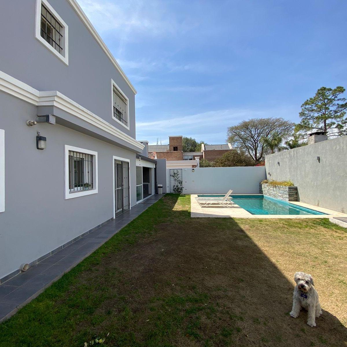 VENTA CASA 4 DORMITORIOS   ESCRITORIO EN LA MEJOR ZONA DE VILLA BELGRANO