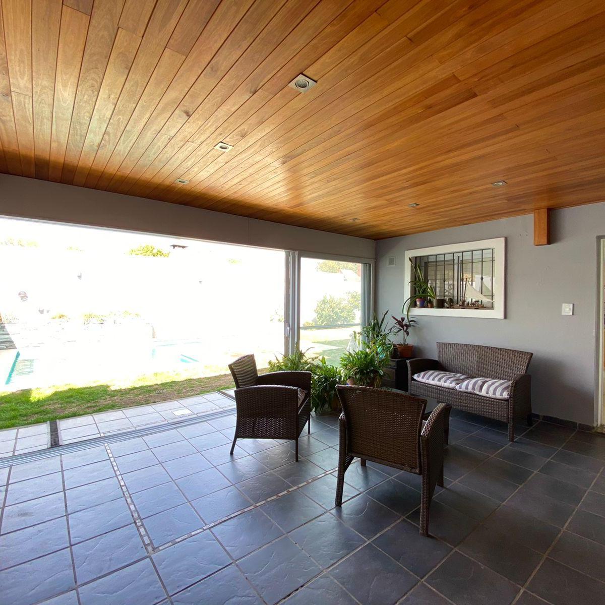 VENTA CASA 4 DORMITORIOS   ESCRITORIO EN LA MEJOR ZONA DE VILLA BELGRANO