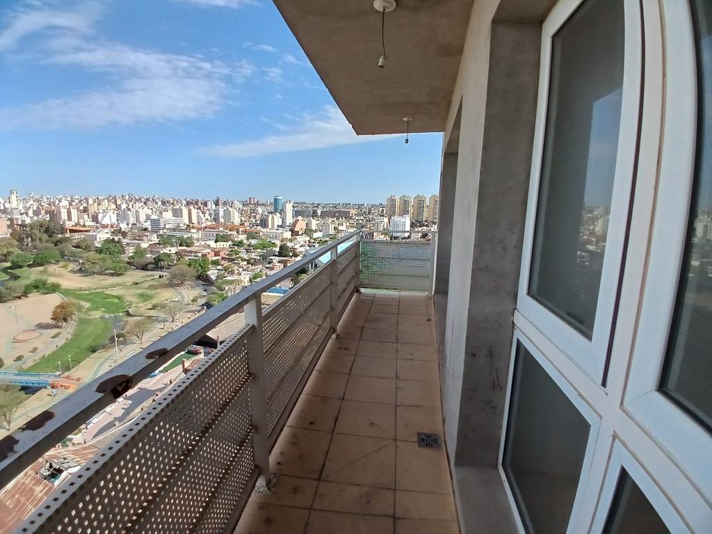 Departamento, 2 dormitorios en venta, Barrio Alberdi