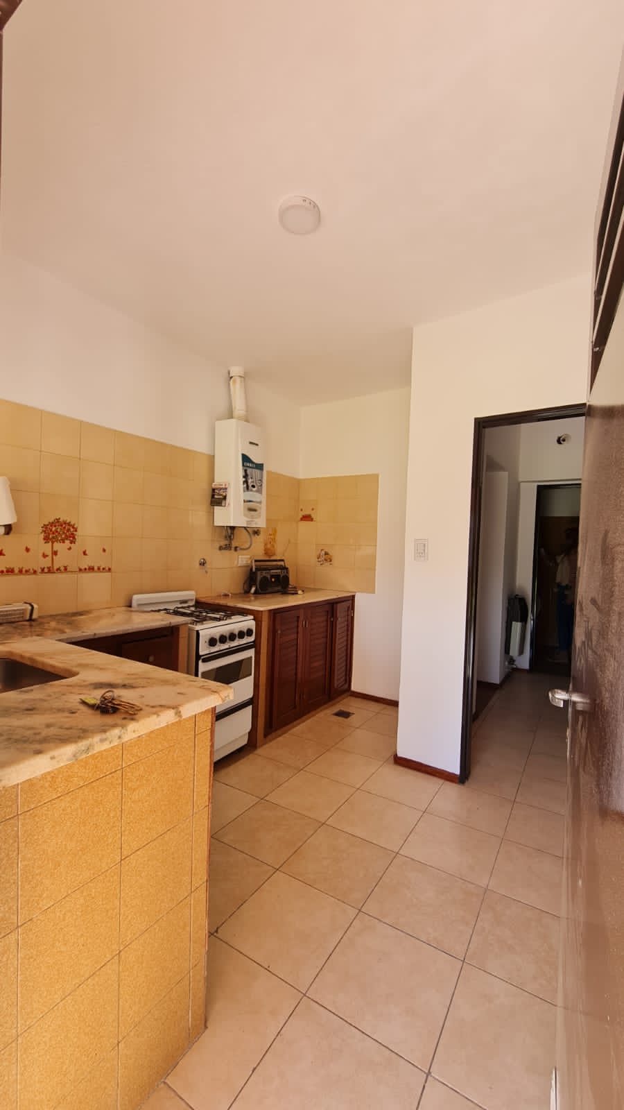 CASA EN VENTA BARRIO JARDÍN! IDEAL INVERSOR 360 METROS CUADRADOS