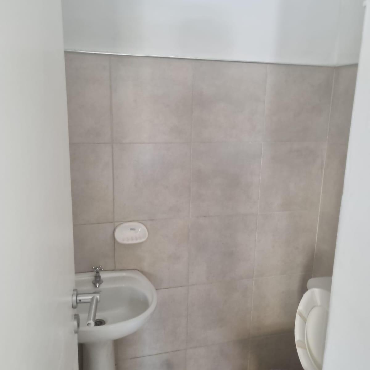 LOCAL DE 35 M2 - Capdevilla 1695 - Villa Azalais-