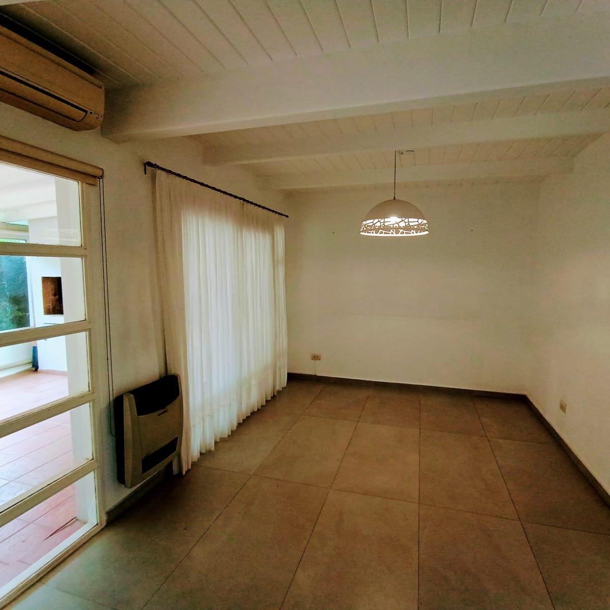 DUPLEX DE 2 DORMITORIOS -VALLE ESCONDIDO