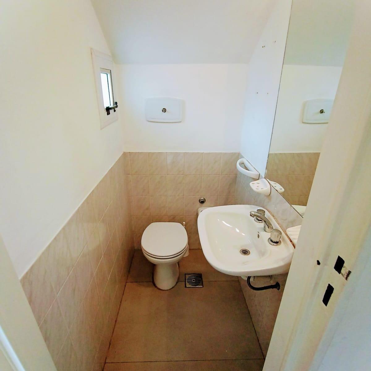 DUPLEX DE 2 DORMITORIOS -VALLE ESCONDIDO