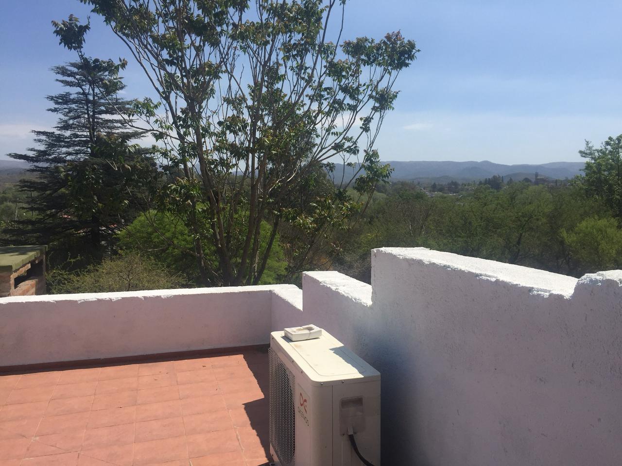 VENTA CASA 3 DORMITORIOS  UNQUILLO