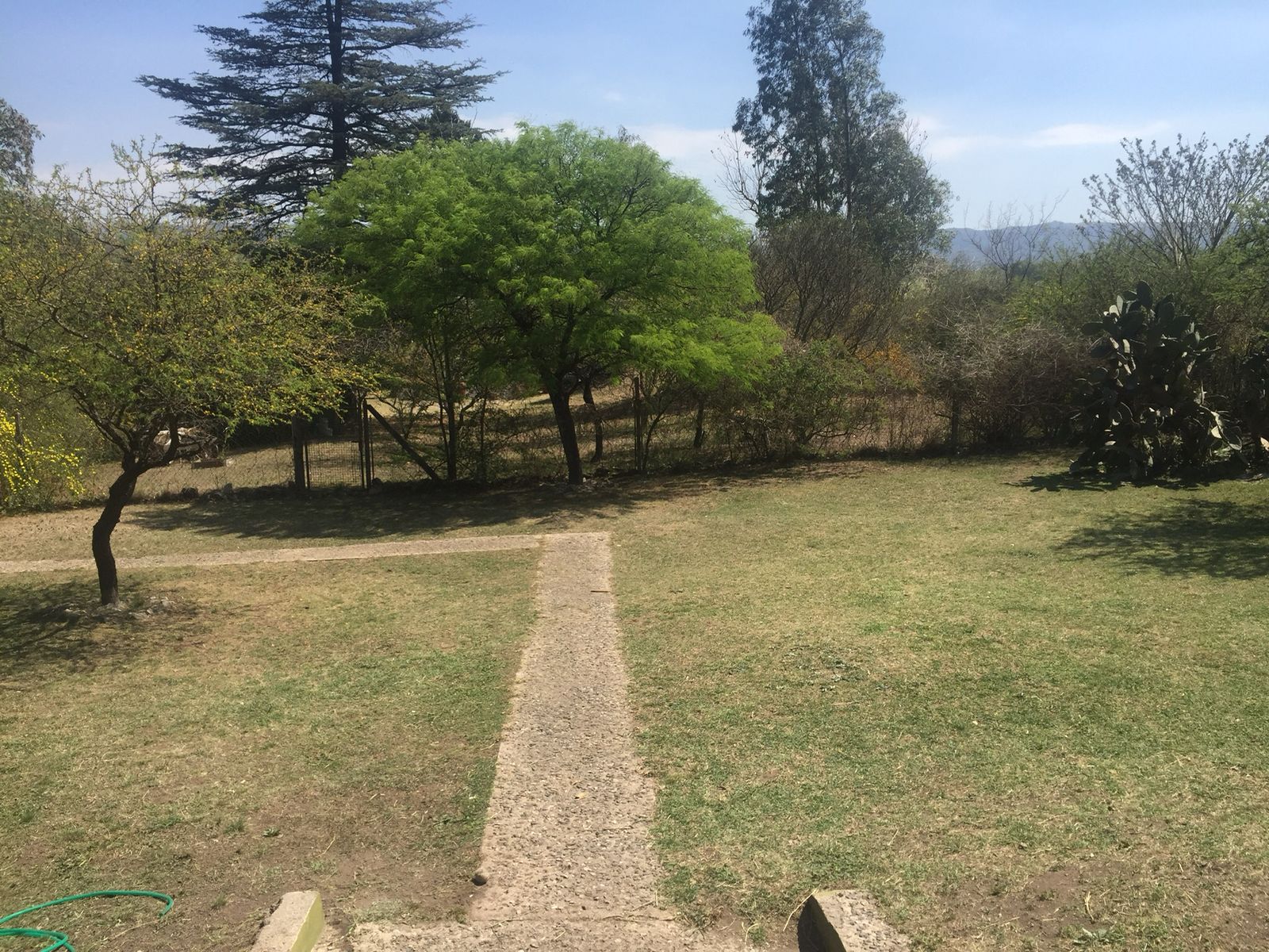 VENTA CASA 3 DORMITORIOS  UNQUILLO